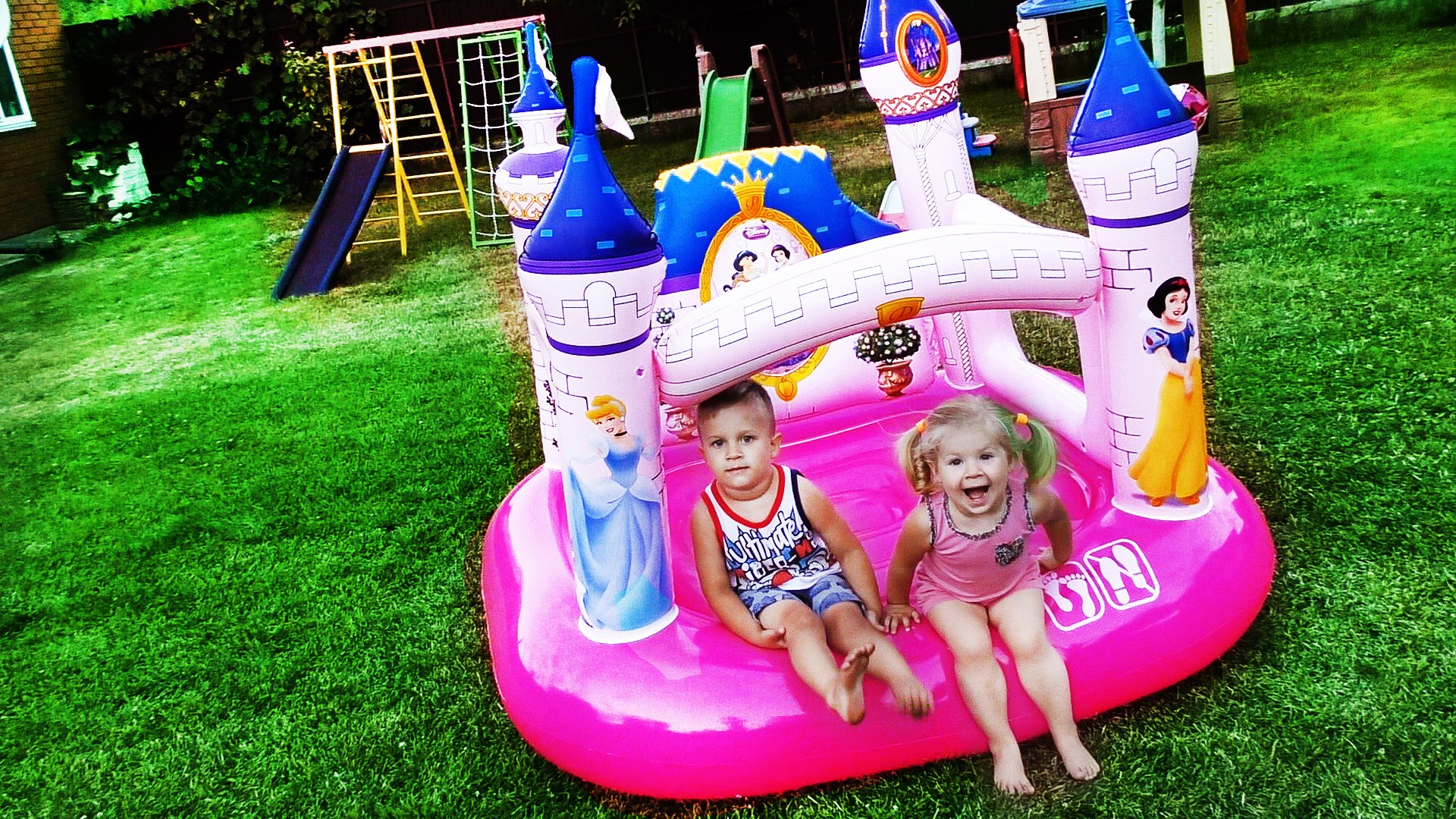 princess castle trampoline