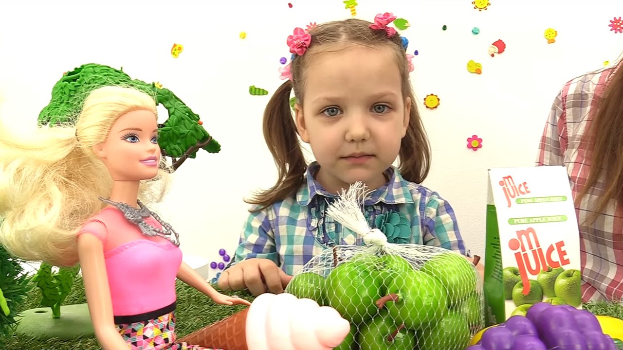 Игры Барби видео для девочек. Играем в магазин Капуки