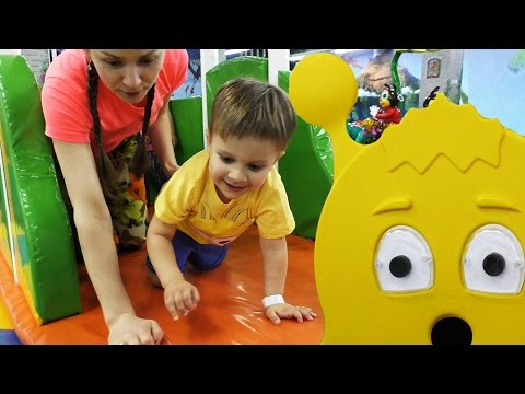 VLOG-1-God-Kanalu-Kids-Roma-Show-Park-Razvlechenij-v-Den-Rozhdeniya-Amusement-Park-in-the-Birthday