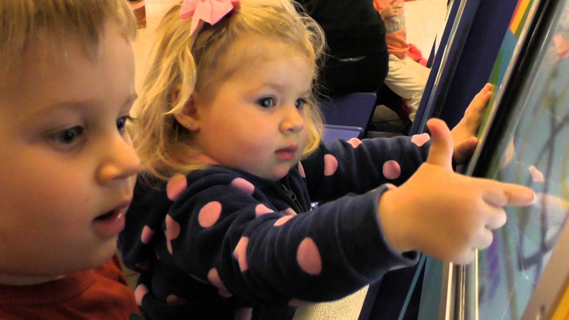 VLOG-Poslednij-Den-na-Kipre-Ishhem-Novuyu-Detskuyu-Ploshhadku