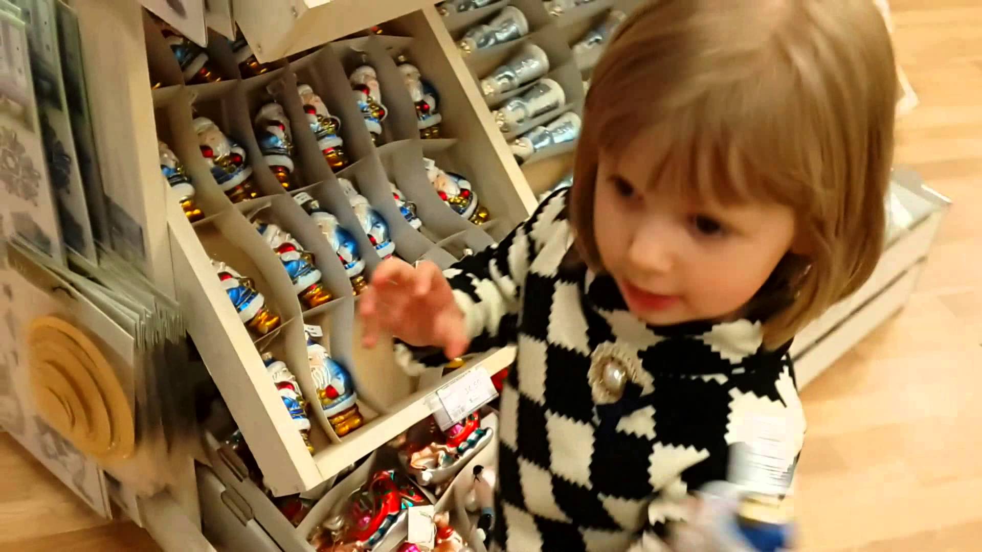 Novogodnie-igrushki-na-novyj-god-2016.-Ded-Moroz.-New-Year-2016-toys-christmas