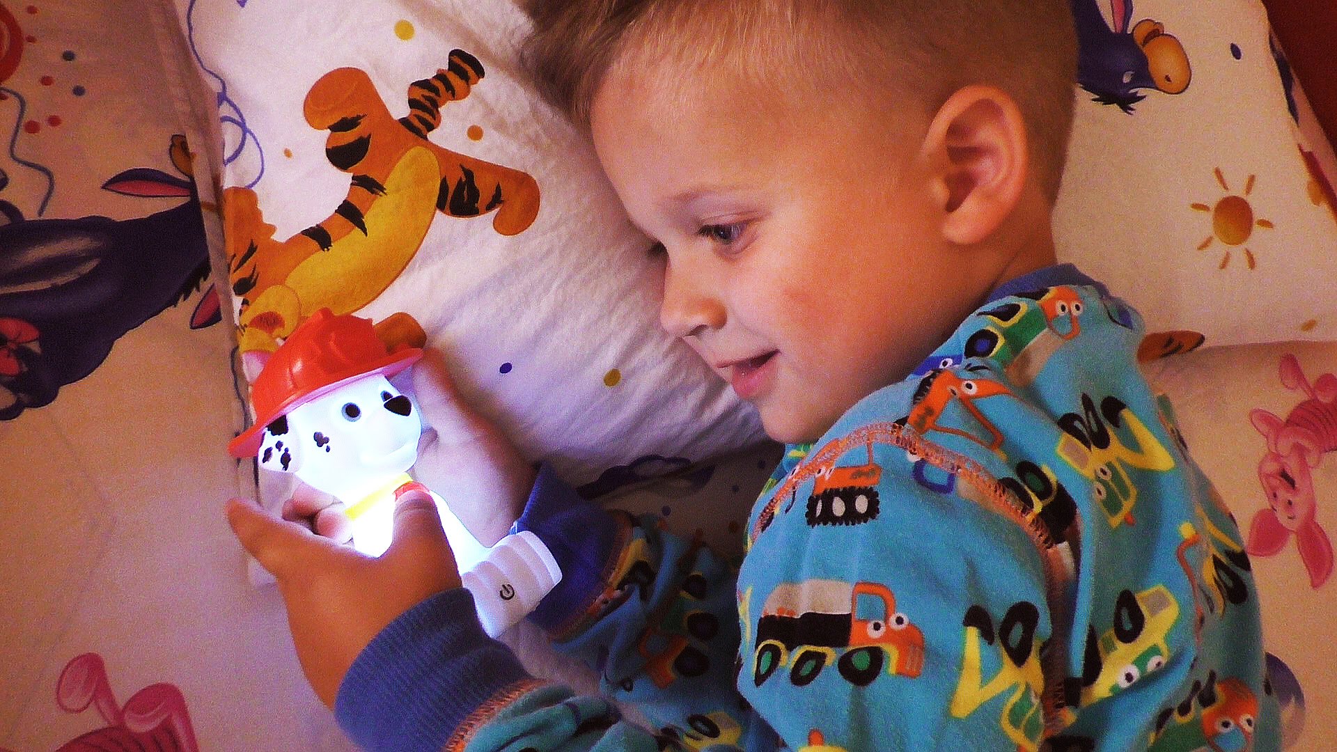 SHHENYACHIJ-PATRUL-MINJON-i-YOZHIK-Igrushki-SHHENYACHIJ-PATRUL-PAW-Patrol-Toys-Unboxing-PAW-Patrol-toy