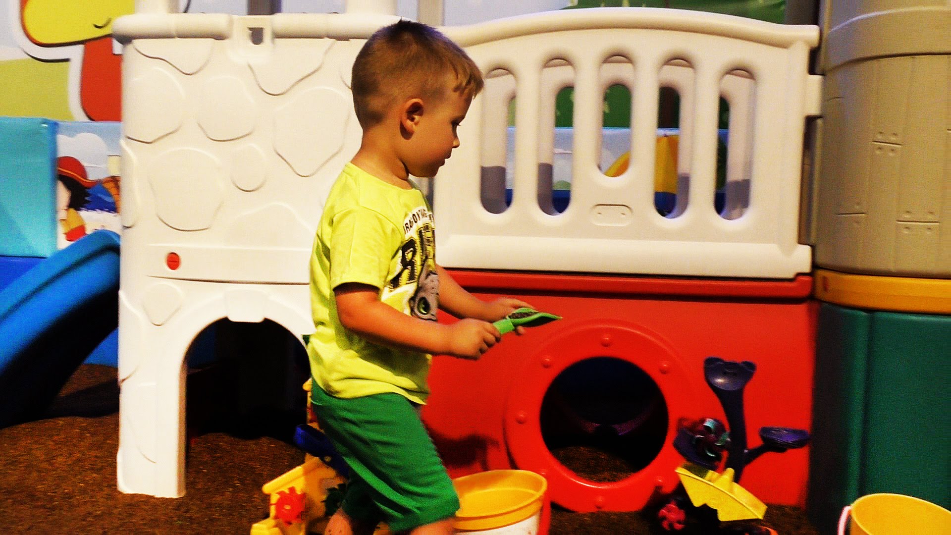 SUPER-Detskaya-igrovaya-komnata-Razvlechenie-dlya-detej-VLOG-Kids-Indoor-Playground-Fun-Play-Place