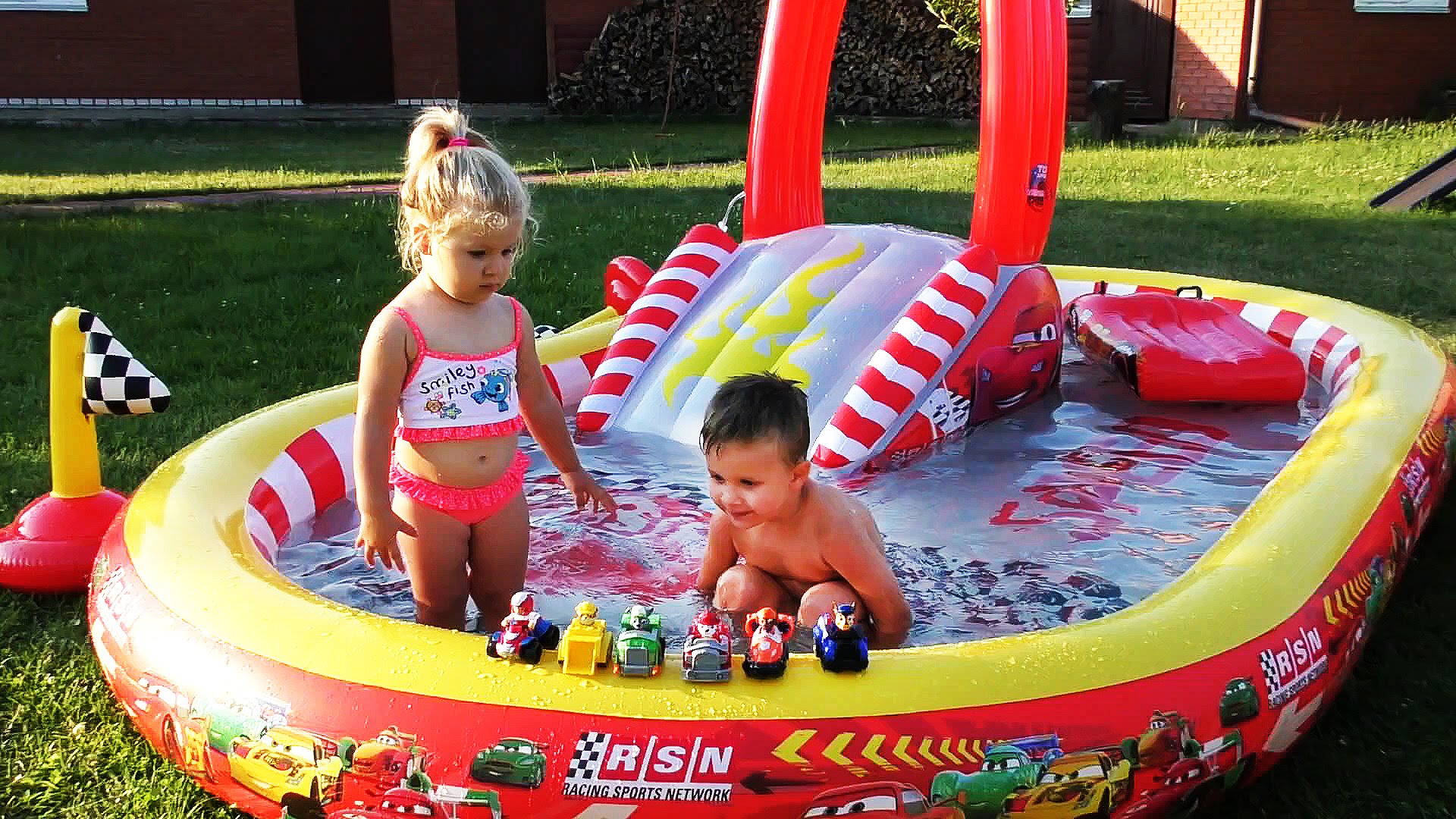 SHHenyachij-Patrul-Myachiki-v-Bassejne-Igrushki-SHHENYACHIJ-PATRUL-PAW-Patrol-Toys