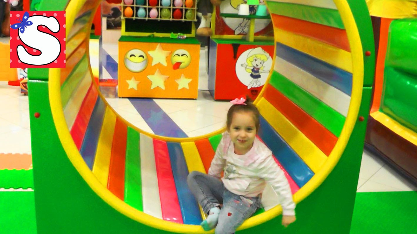 Sofiya-prygaet-na-batute