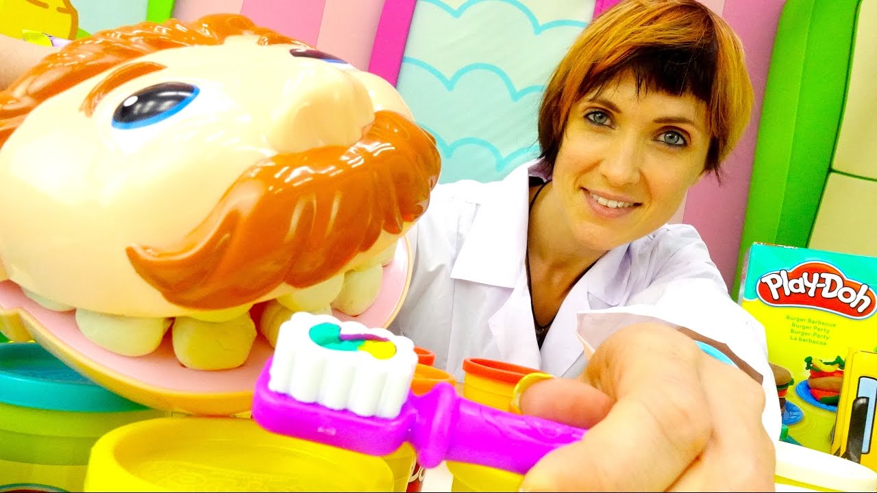 Igraem-v-doktora-s-Mashej-Kapuki-Kanuki-i-smotrim-multik-Ekskavator-Masya