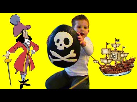 Giant-surprise-egg-Pirates-toys-Piraty-yajtsa-s-syurprizom-otkryvaem-igrushki