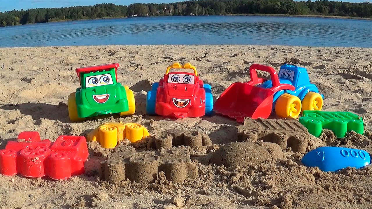 Multfilm-pro-gruzovye-mashinki-i-figurki-iz-peska