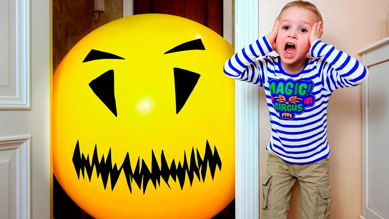 Bad-Baby-GIGANTSKIJ-SHAR-Napal-na-Detej-Giant-Balloon-ATTACKS-Kids