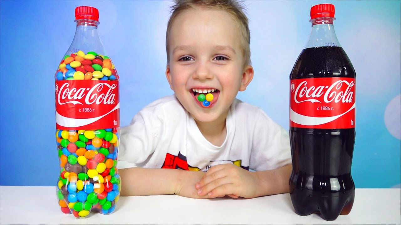 Bad-Baby-Konfety-iz-Koka-Kola-Giant-Candy-Chocolate-Coca-Cola