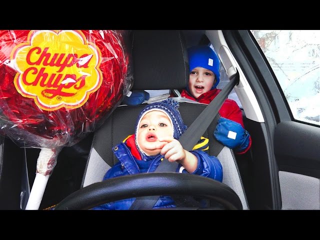 Bad-Baby-Vrednye-Detki-Uehali-za-Konfetami-Kids-Driving-Parents-Car-Part-2-Giant-Candy-Chupa-Chups