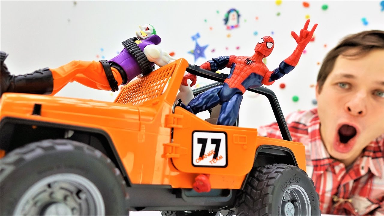 Igry-mashinki-i-CHelovek-Pauk-Video-pro-igrushki-dzhip-dlya-supergeroya