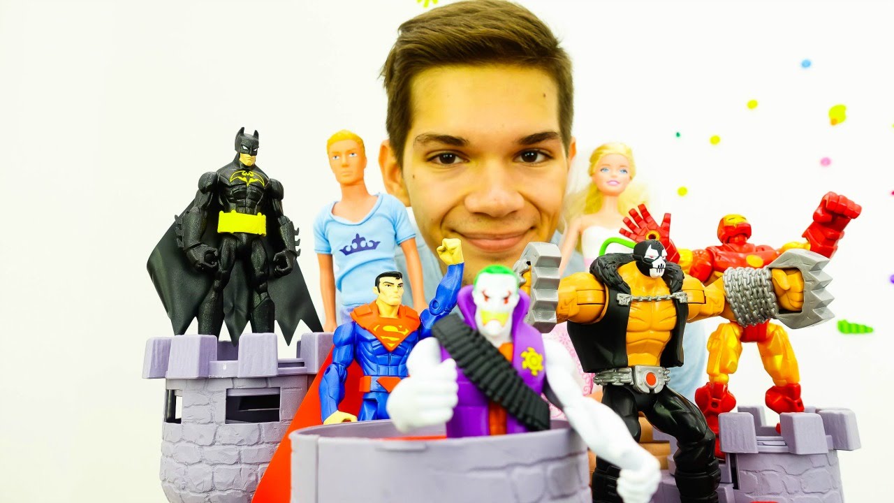 Kovarnoe-pohishhenie-Barbi-Dzhokerom-Joker-Video-pro-to-kak-SUPERGEROI-spasali-Barbi-i-ee-svadbu