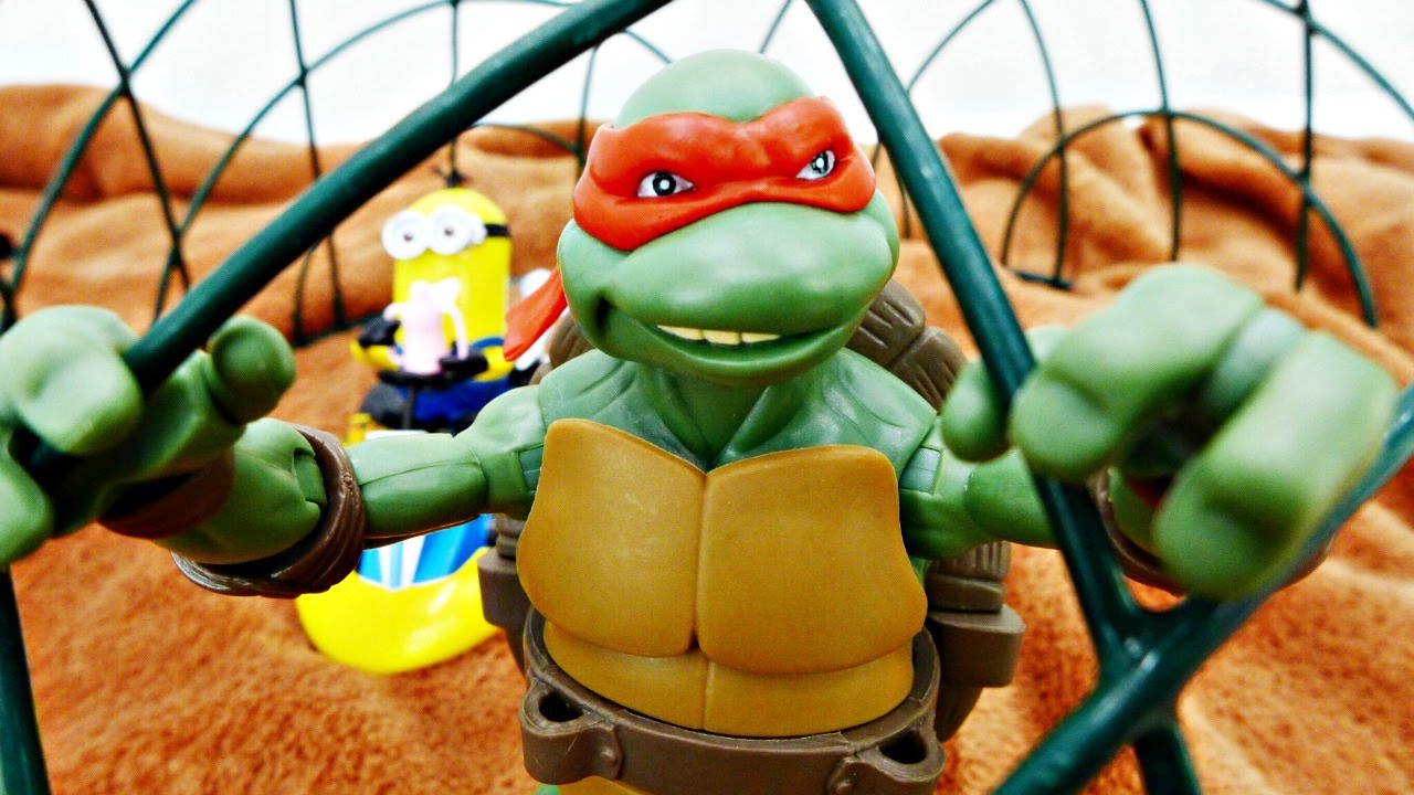 Minony-v-bede-Komanda-Betmena-BATMAN-i-Supergeroev-speshit-na-pomoshh-Video-dlya-detej