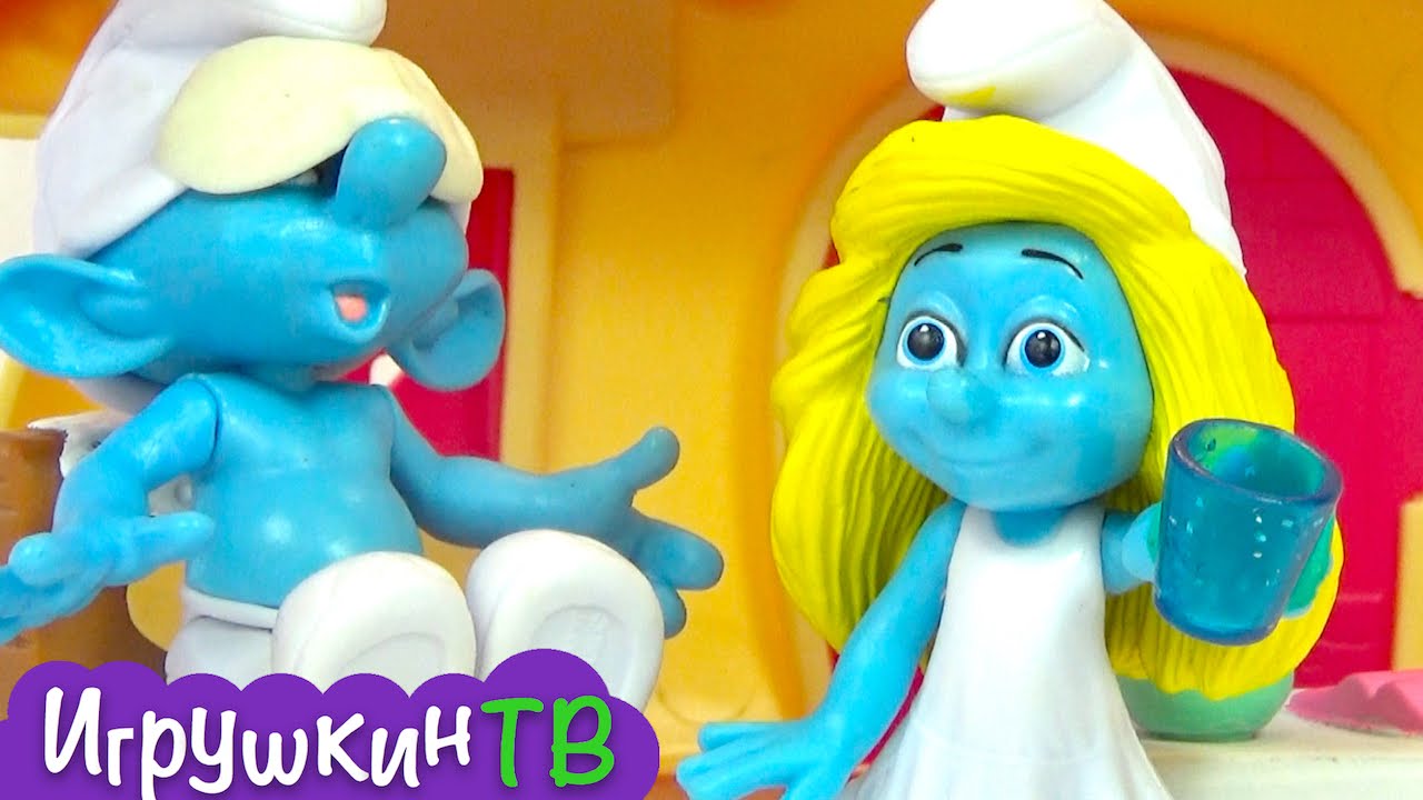 Multik-s-igrushkami.-Smurfiki-gonyayut-na-peregonki