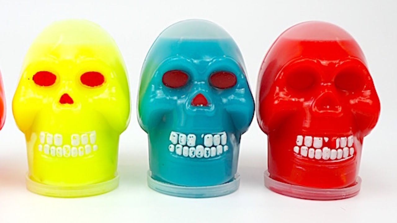 Syurprizy-Lizuny-s-figurkami-dinozavrov.-Neobychnye-syurprizy.-Igrushkin-TV