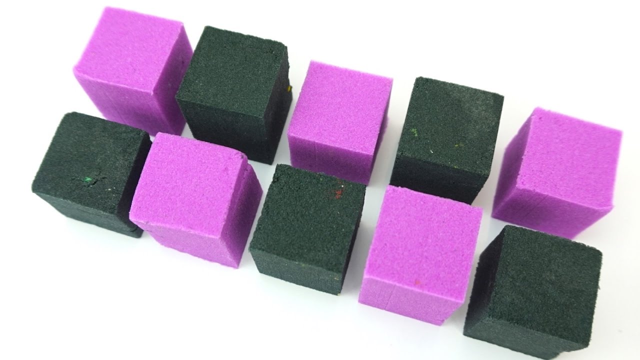 Syurprizy-SHopkins-iz-kineticheskogo-peska.-Syurprizy-igrushki-iz-multika-SHopkins.-Igrushkin-TV