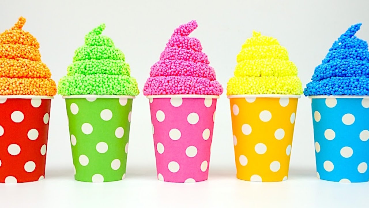 Syurprizy-iz-sharikovogo-plastilina-Gubka-Bob-Engri-Berds-am-nyam-hellou-kitti-Igrushkin-TV