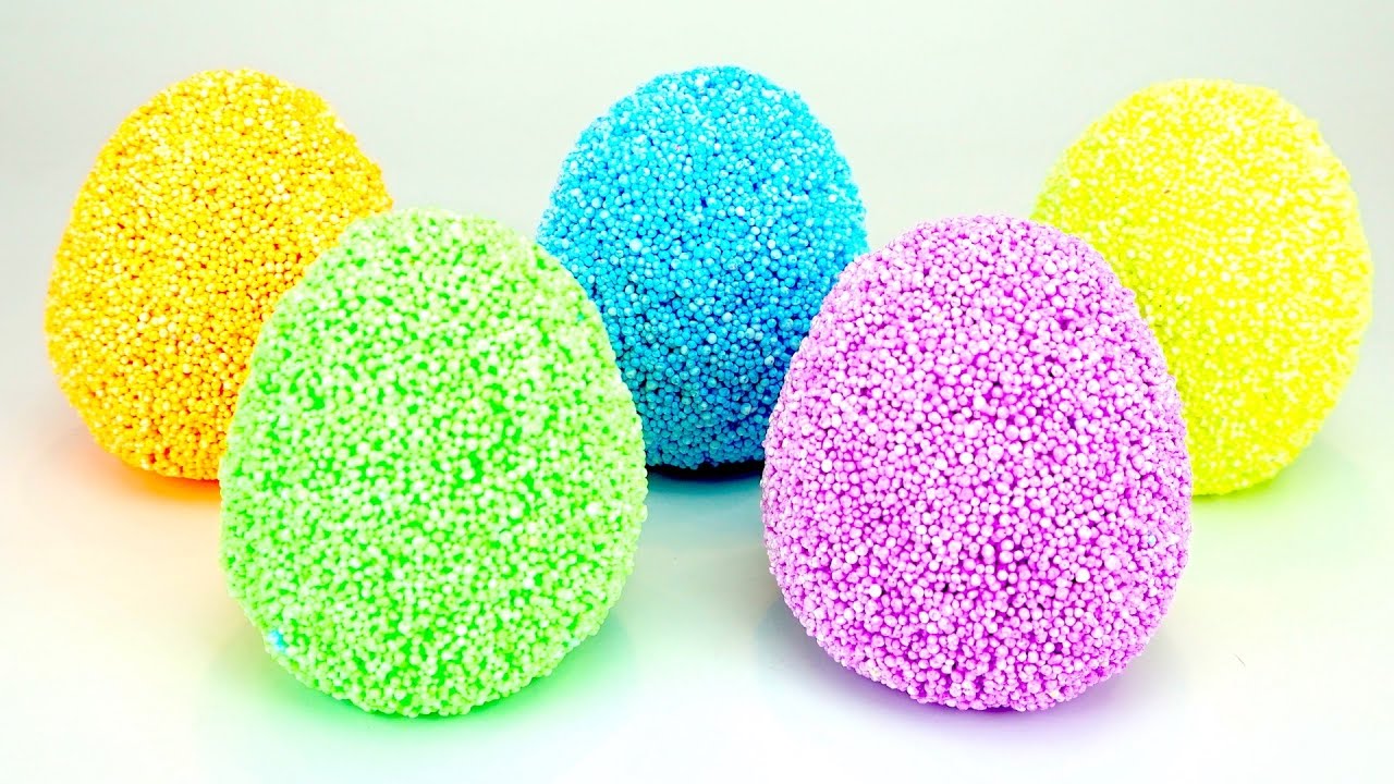 Syurprizy-iz-sharikovogo-plastilina-Hellou-Kitti-Gubka-Bob-Am-Nyam-Mai-litl-Poni-Igrushkin-TV