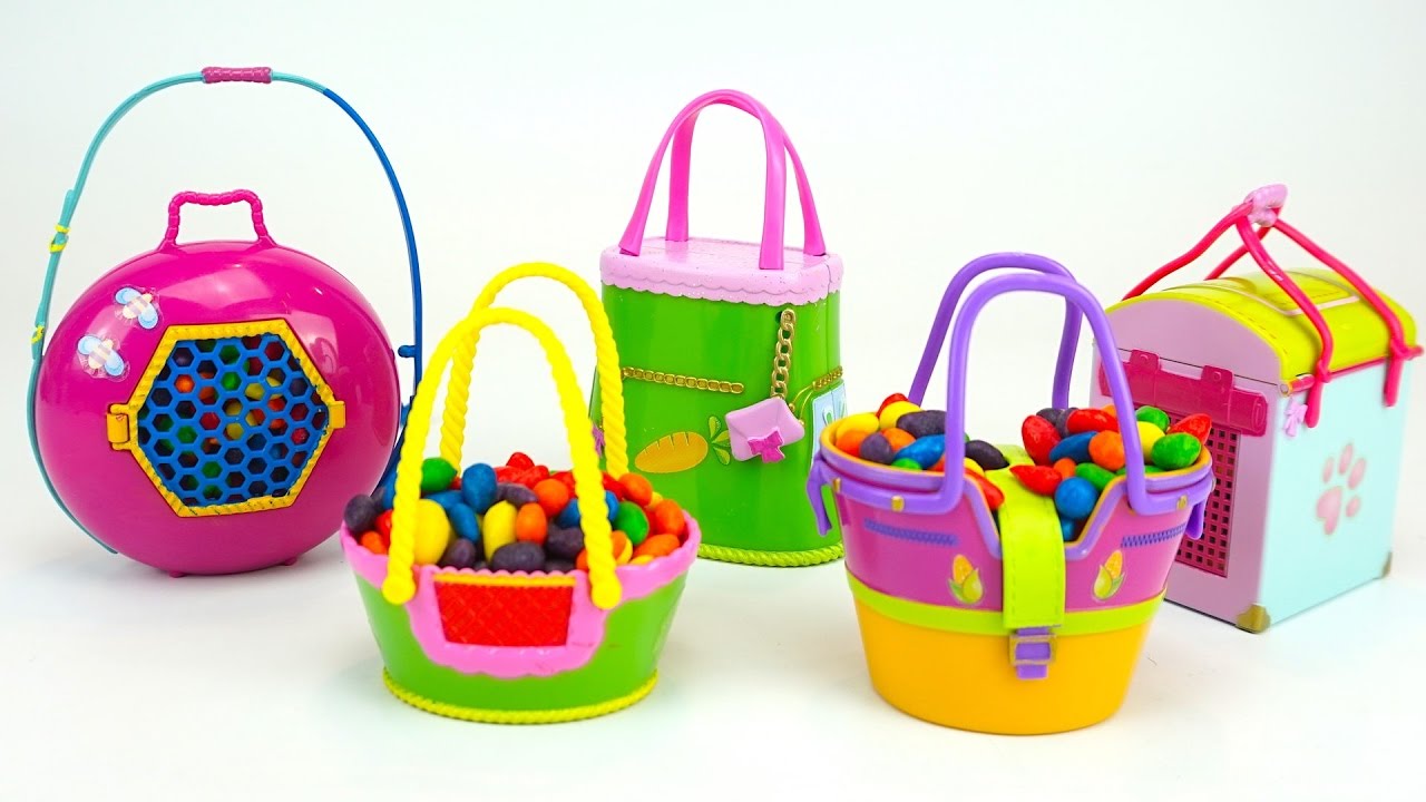 Syurprizy-v-sumochkah.-V-kazhdom-syurprize-nas-zhdet-igrushka-konstruktor