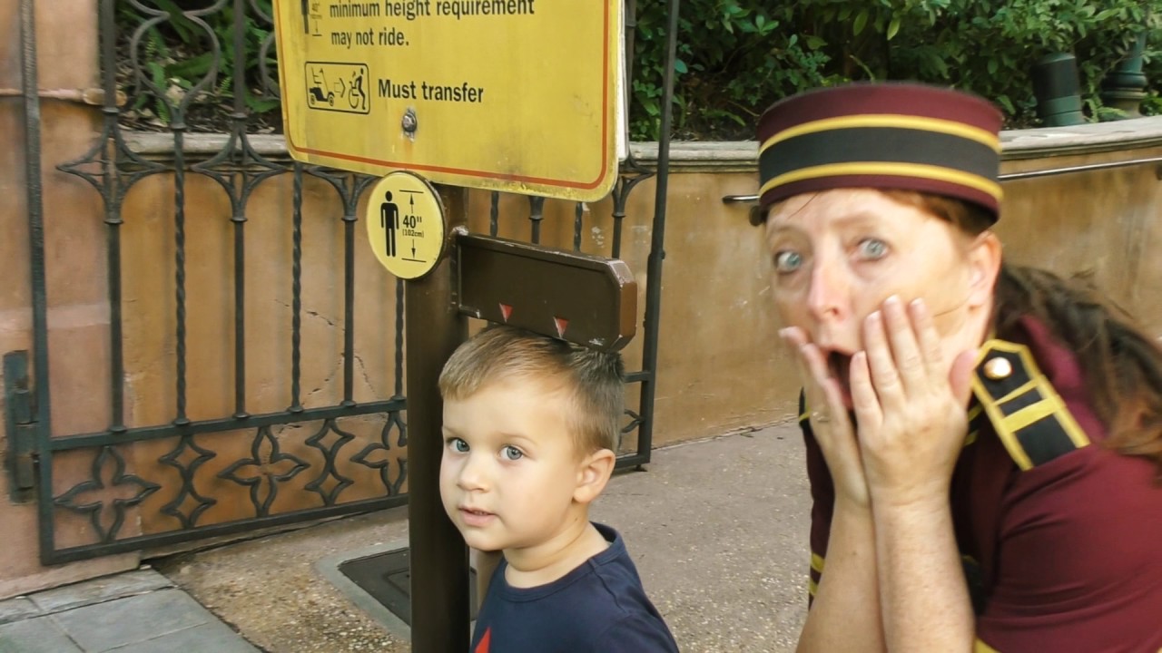 VLOG-Amerika-Bashnya-Uzhasa-Disnej-YUniversal-Studio-Park-Razvlechenij-Video-dlya-Detej-Disnej