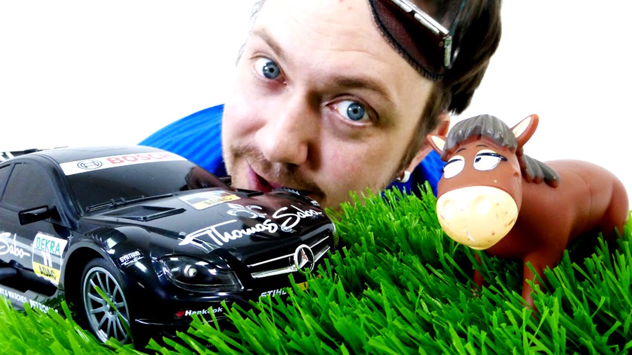 Video-dlya-detej-Garazh-Aleksa-Loshadinye-sily-v-mashine.-Video-Mashinki