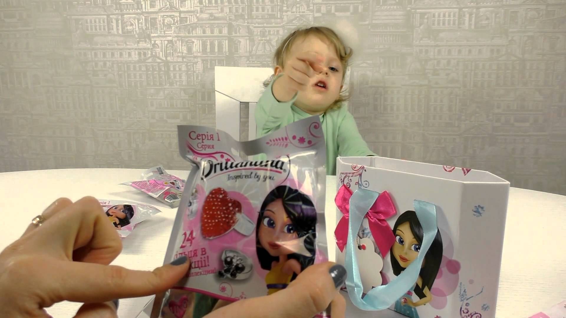 Briliantina-nabor-s-ukrasheniyami-i-syurprizy-Briliantina-play-set-for-kids-jewerely-collection