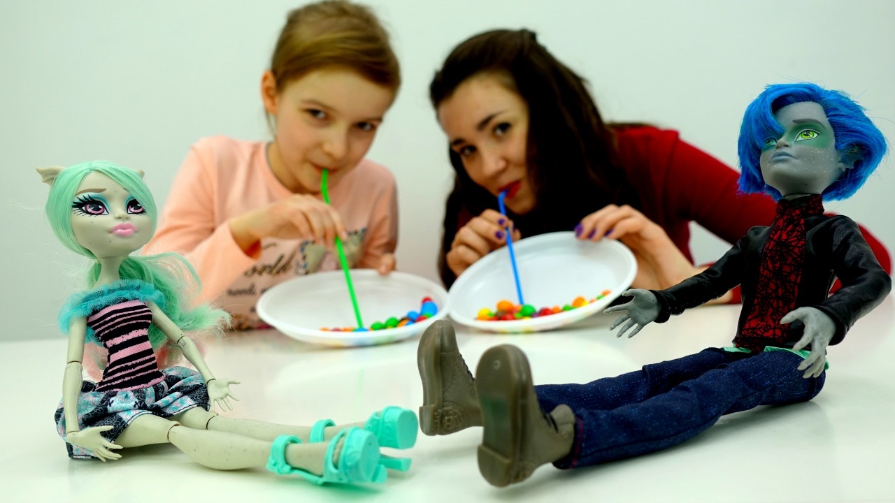 CHELLENDZH-Konfety-s-Monster-Haj-Kto-kogo-Video-detiiroditeli