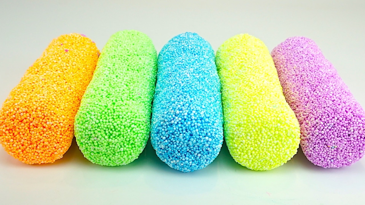 Syurprizy-iz-sharikovogo-plastilina.-Syurprizy-iz-multika-Lalalupsi.-Igrushkin-TV