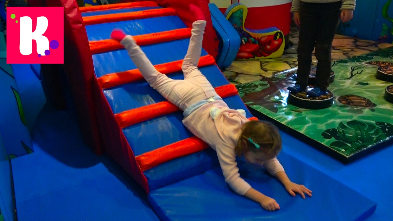 VLOG-na-mashine-v-Kurshevel-Zasrantsy-vo-Frantsii-Plyvem-na-bolshom-korable-v-gory-Alpy-France