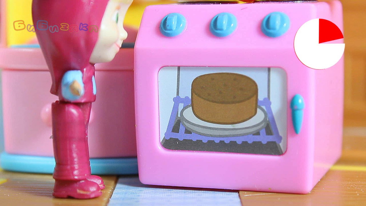 Masha-i-medved.-Vkusnaya-pitstsa-s-gribami-dlya-mishki.-Multiki-iz-igrushek