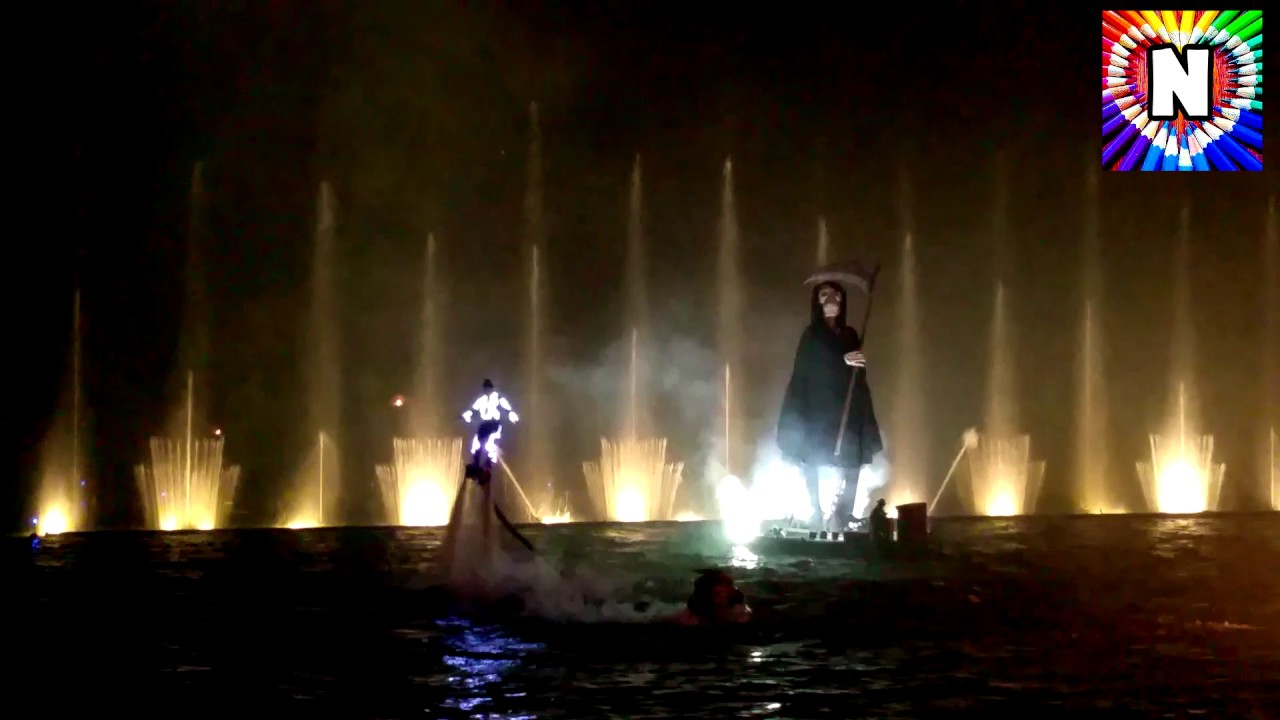 SUPER-IGRY-Disnejlend-Ognennyj-Drakon-SKELET-NAPADAET-IZ-VODY-Ispaniya-Port-Aventura-Video-dlya-detej