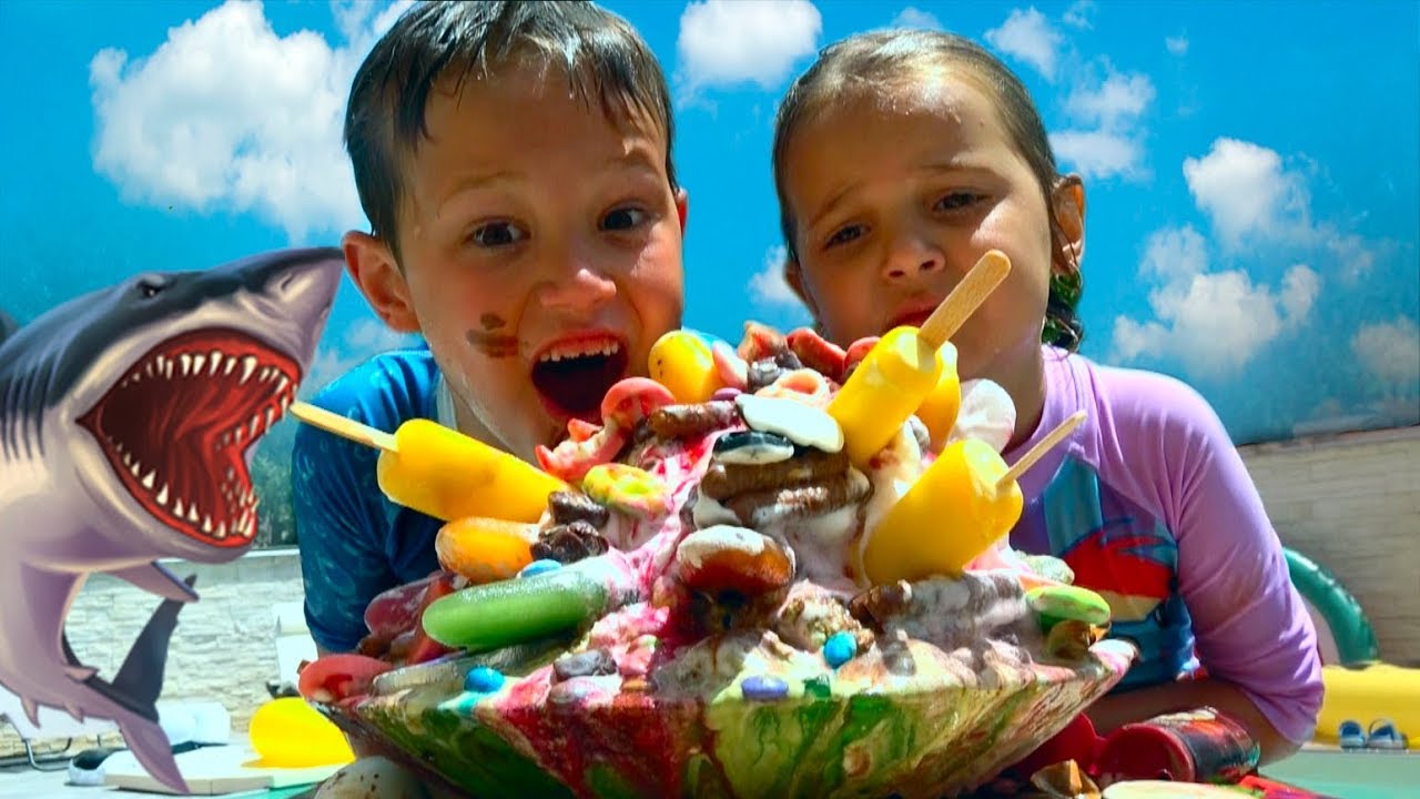 ICE-CREAM-Challenge-Poprobuj-ne-POPROBUJ-CHELLENDZH-Morozhenoe-v-BASSEJNE-Largest-Ice-cream-Shark