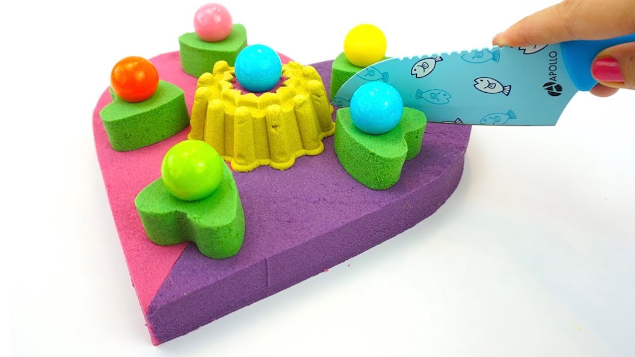 Kineticheskii-pesok-lepim-tort-rukodelie-dlya-detei-detskii-kanal-razvivayushhee-video-dlya-detei