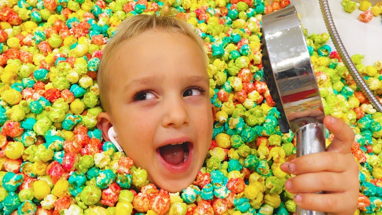 BAD-BABY-Colored-Popcorn-Bath-Family-Fun-Lot-of-Candy-for-Children