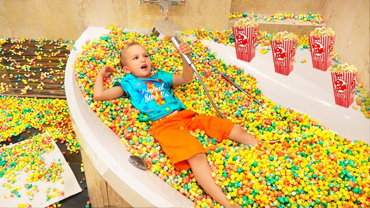 Bad-Kids-Giant-Candy-Accident-in-Bath-Johny-Johny-Yes-Papa-Family-Fun-Video-for-children
