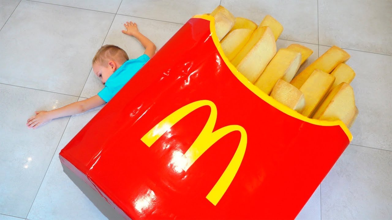 Bad-Kids-Giant-McDonalds-Accident-Johny-Johny-Yes-Papa-Song-Nursery-Rhymes-Song-for-Children