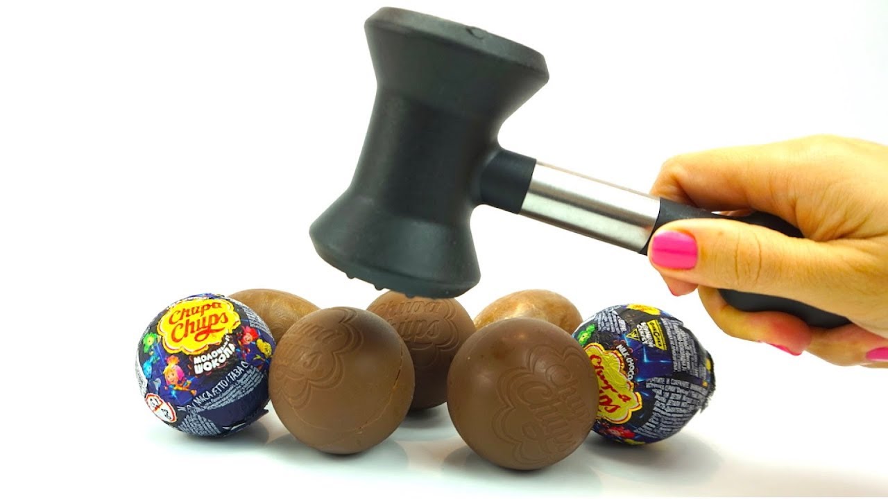 Syurprizy-Smeshariki-Fiksiki-Dasha-Puteshestvennitsa-Raspakovyvaem-syurpriz-i-ishhem-igrushki