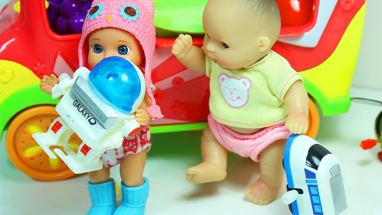 CHto-budet-esli-Vzbit-Orbizy-v-Blendere-Eksperimenty-TSvetnye-YAjtsa-Igrushki-Syurpriz-Pupsik