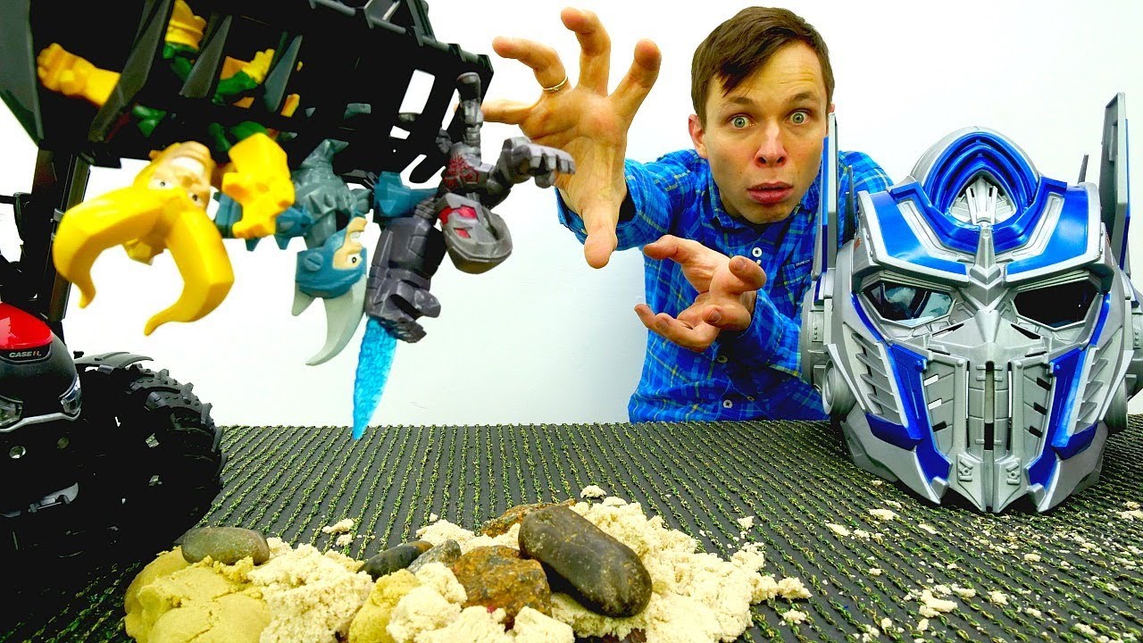 Video-igry-ZHeleznyjCHelovek-i-Fyodor-ishhut-Masku-OPTIMUSA-Supergeroi-Marvel-Igrushki-dlya-detej