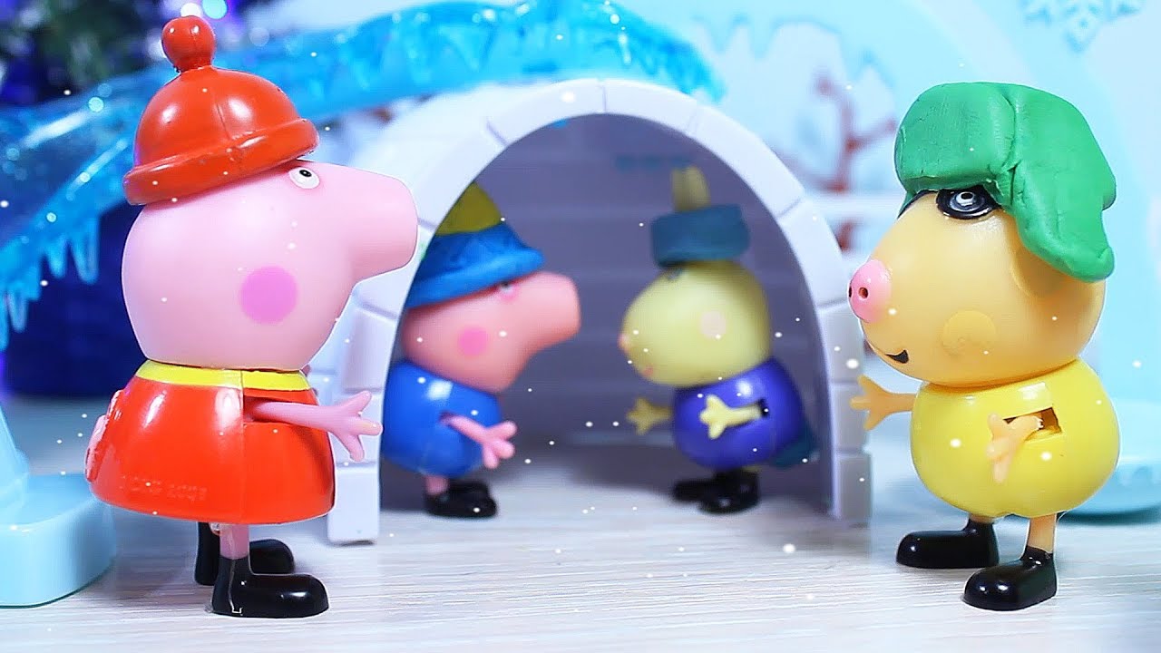 Igrovoj-nabor-dlya-detej-i-podarki-ot-Deda-Moroza-dlya-Svinki-Peppy