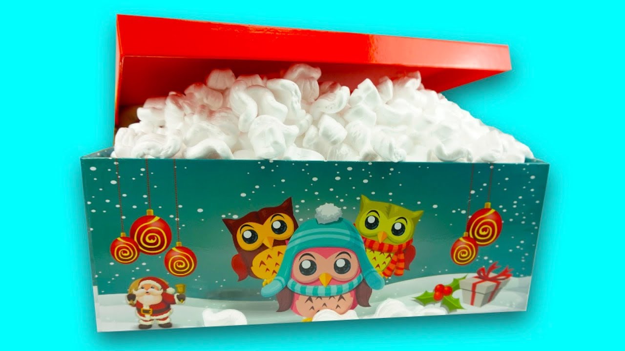 Novogodnie-korobki-s-syurprizami-i-igrushkami-Aktiviti-Boksy-dlya-malyshei-Detskii-kanal-Igrushkin-TV