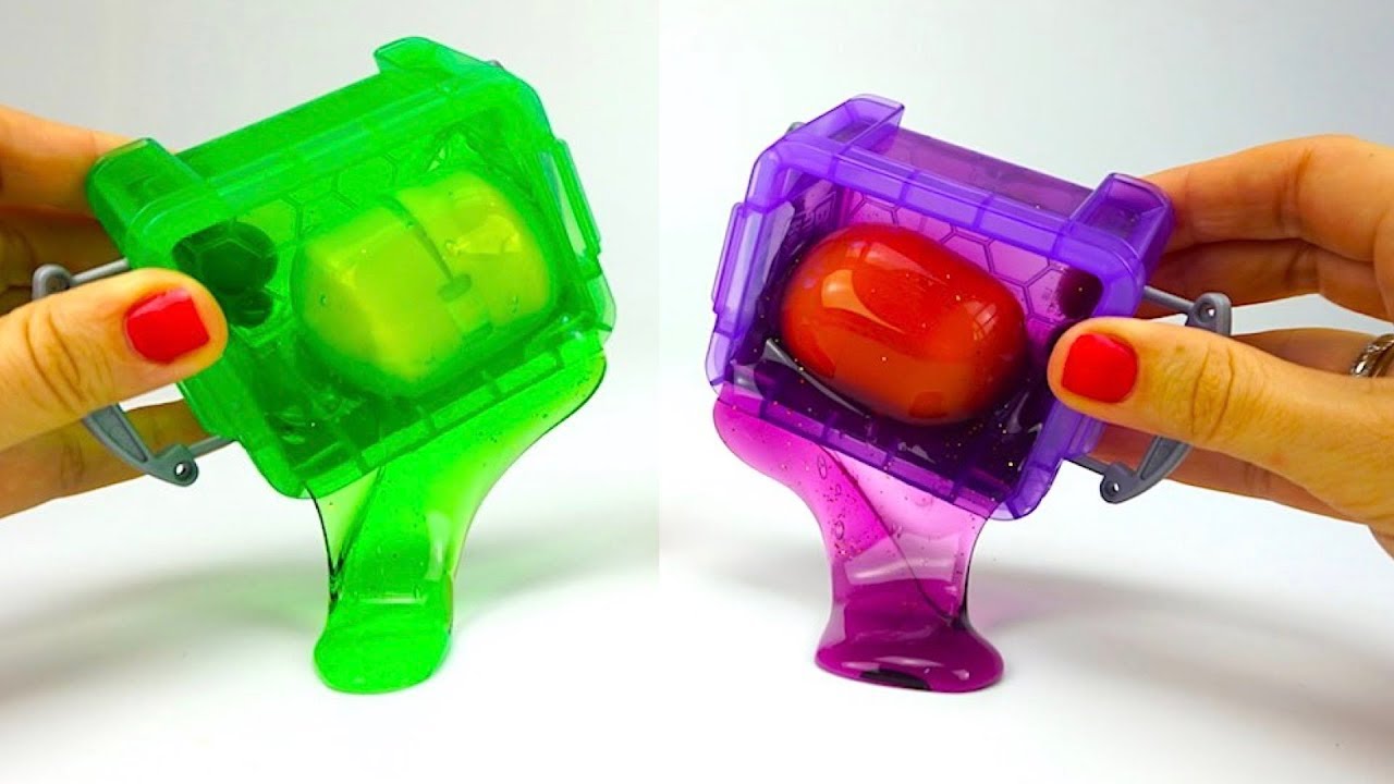 Syurprizy-v-lizunah-ishhem-igrushki-iz-multikov-igraem-s-lizunami-Kanal-dlya-detei-Igrushkin-TV