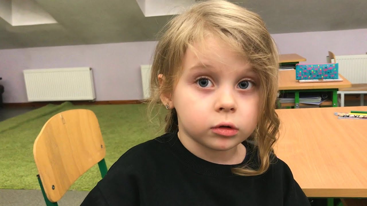 Vlog-Diana-v-SHkole-Vybiraem-komnatu-dlya-Dany