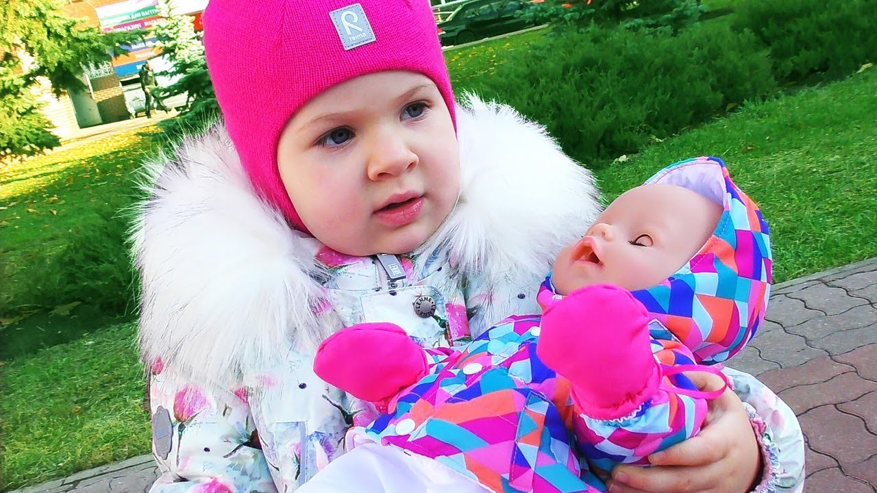 Diana-Playing-in-the-Park-with-Baby-Born-Doll-learn-animals-for-kids-toddlers-Video-for-children