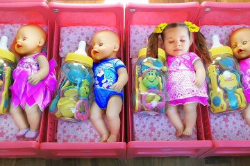 Diana-playing-with-Baby-Born-Doll-learn-colors-for-kids-toddlers-Videos-for-children