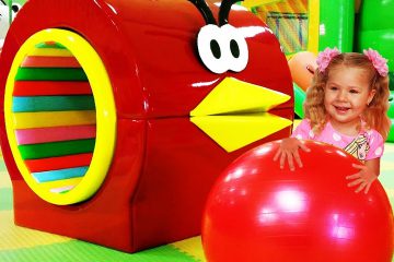 Funny-kids-play-on-Indoor-Playground-Family-Fun-Play-Area-for-kids-Baby-songs-Nursery-rhymes