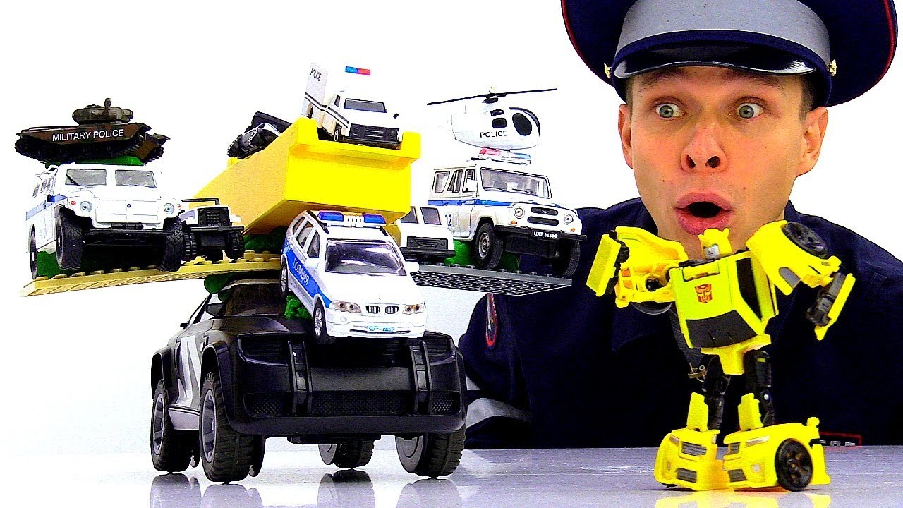 Inspektor-Fyodor-i-ego-Super-Politsejskaya-mashina.-Roboty-Transformery