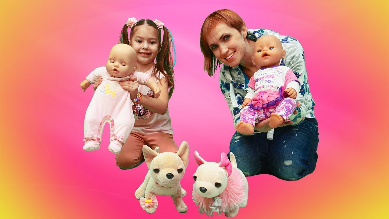 Masha-iz-Kapuki-Kanuki-znakomitsya-s-kuklami-Emili