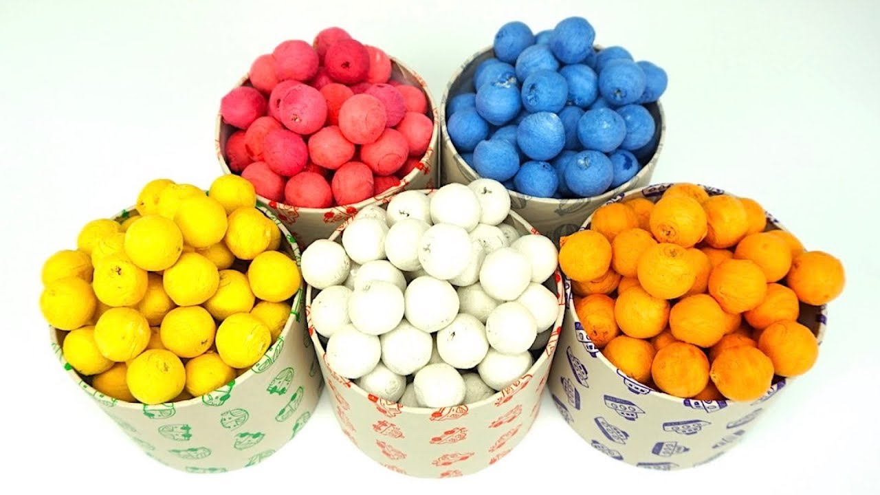 Syurprizy-s-igrushkami-iz-multikov-Geroi-v-Maskah-SHHenyachii-Patrul-Mai-litl-poni-minony-trolli